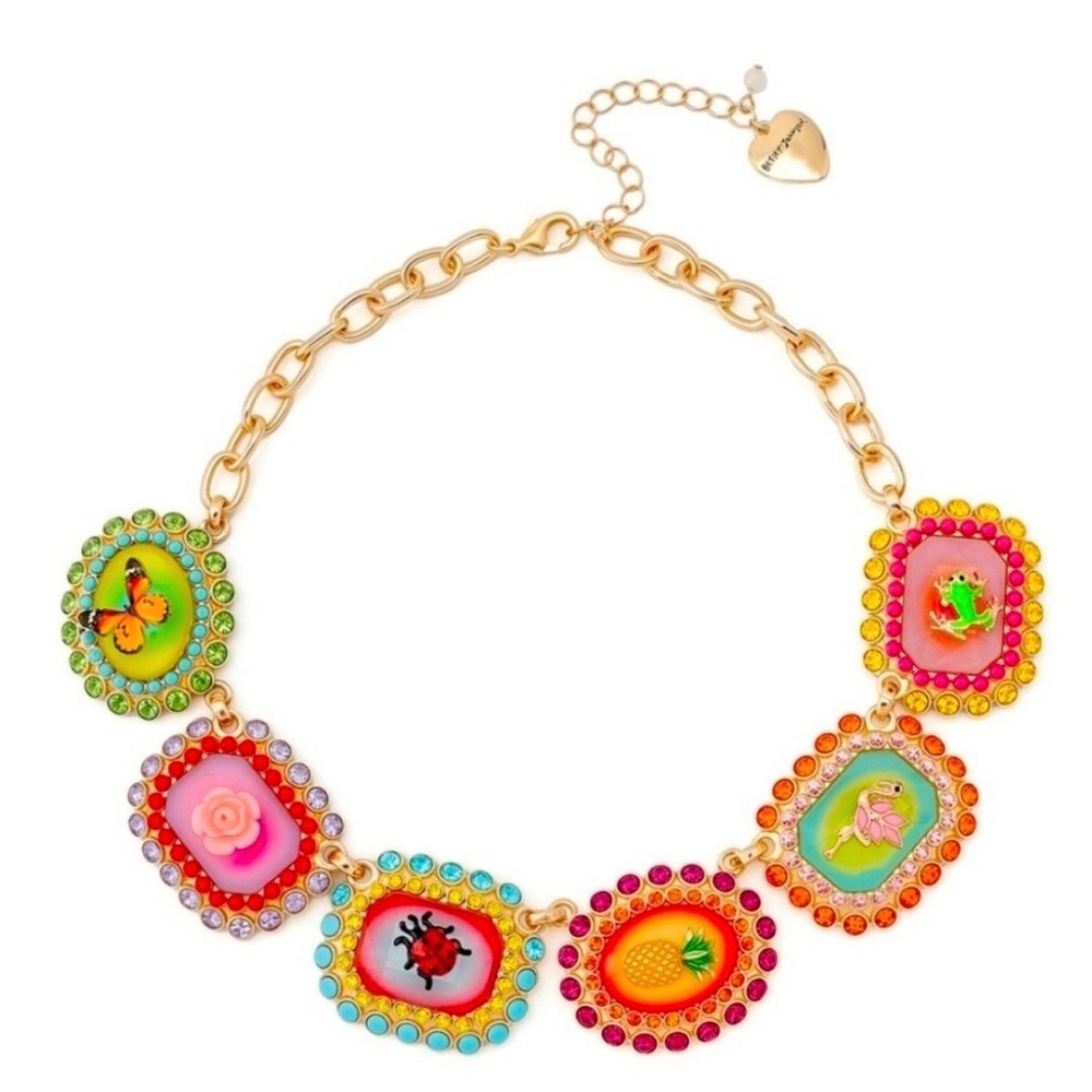 👉✨️ Betsey Johnson Multicolor backyard charm critter Necklace